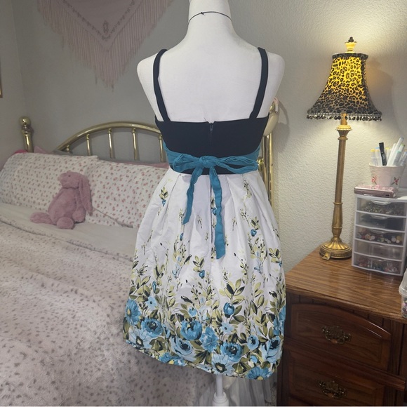 Y2K Floral Blue and Black Babydoll Dress - Picture 9 of 10